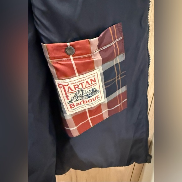 NWTs Barbour Men’s Lindale Quilted Gilet / Vest. Dark Navy. XXL - Picture 6 of 10